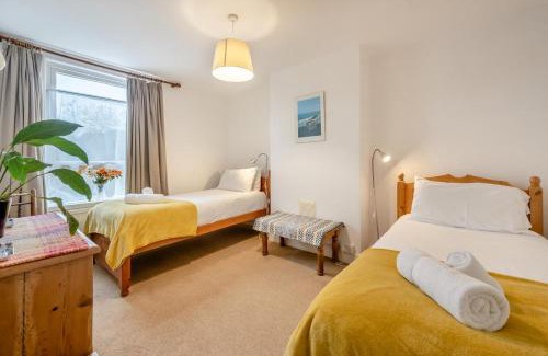 Overstrand House | East Dene