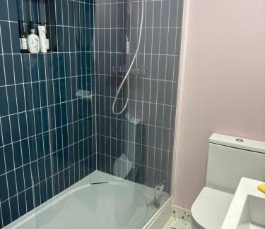 Peckham Rye House | East Dulwich - double room with en suite