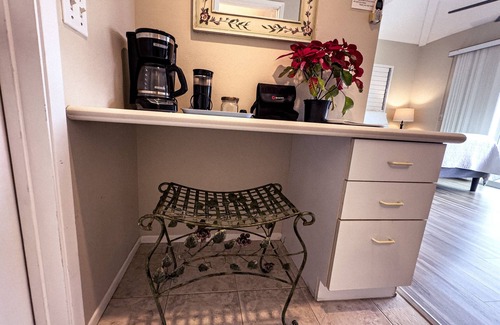 Keauhou House | EAST SUITE EXCEPTIONAL 195.00 + 10% SUMMER SPECIAL on this beautiful property