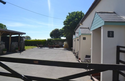 Kilkhampton Cottage | East Thorne -Cornwall, Cottages and Glamping