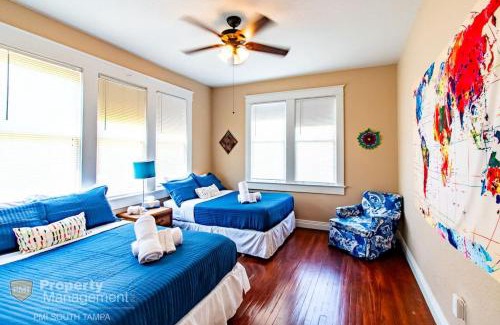 Hyde Park Apartment | Easy A - Flat in heart of N Hyde Park U of Tampa