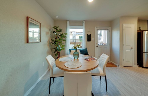 San Antonio House | Easy Access to Dtwn San Antonio: Suburban Home