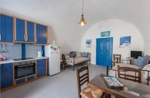 Episkopi Gonias Apartment | easy going santorini house
