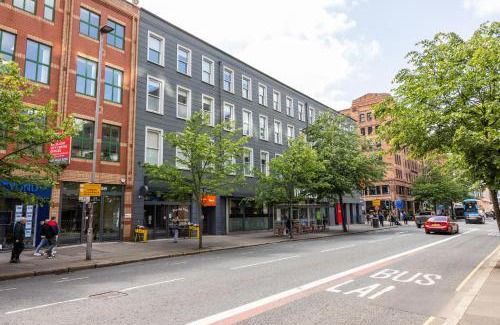 Belfast Central District Hotel | easyHotel Belfast