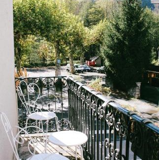 Vicdessos Bed & Breakfast | Eau Berges