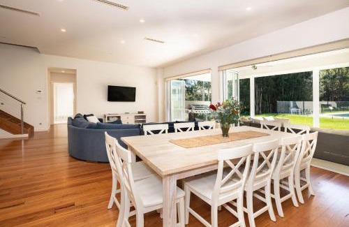 One Mile House | Echo Beach House