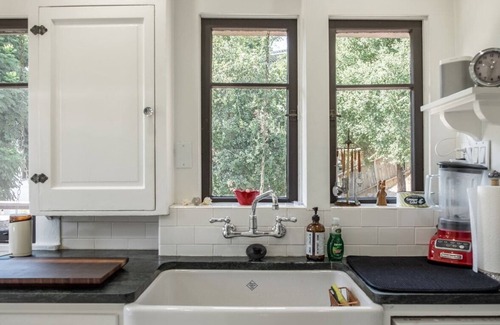 Elysian Heights House | Echo Park hunting lodge bungalow w/mountain views