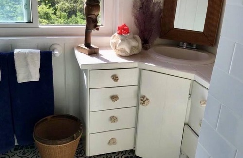 Governor's Harbour House | Eco-friendly Beachfront House on stunning beach with private cabana