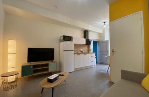 La Fleche Apartment | Ecole 101