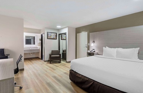 Augusta Hotel | Econo Lodge Augusta, Downtown