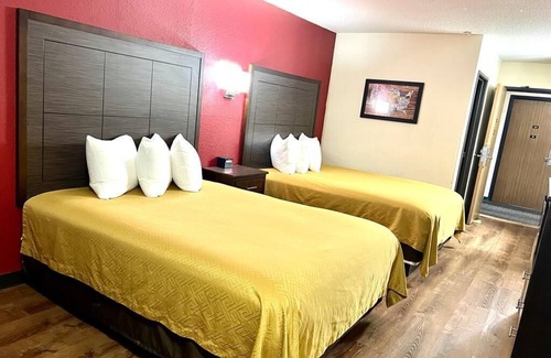 Oacoma Hotel | Econo Lodge Oacoma - Chamberlain West