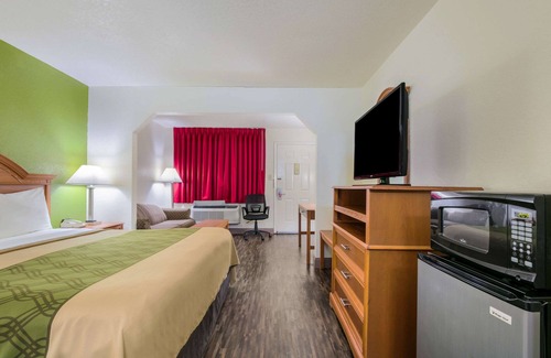 Brinkley Hotel | Econo Lodge & Suites Brinkley