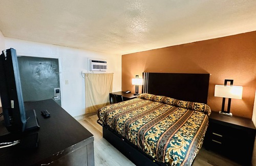 Bayou Cane Hotel | Economy Inn