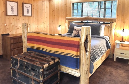 Eureka Cabin | EDA Ranch Guest House