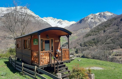 Gedre Cabin | Edelweiss Caravan - Gavarnie