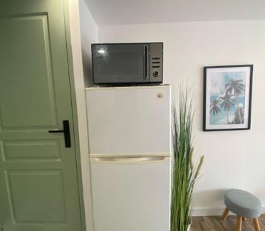 Villeneuve-les-Maguelone House | Eden Villeneuve - Suite & appartement