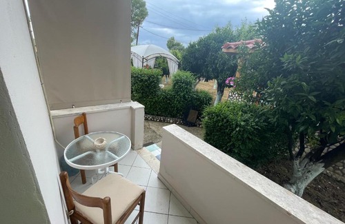 Radhime House | Edgar Hotel