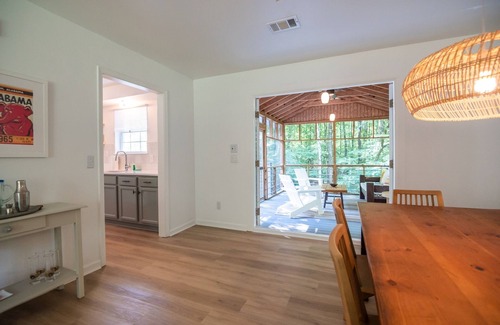 Auburn House | Edge of the Woods | 4 Bed, 2 Bath