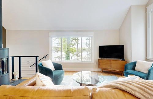 Edgecomb House | Edgecomb Riverhouse
