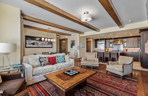 Steamboat Springs Condo | Edgemont 2401 Luxury On Mountain Condo With Ski-In/Ski-Out Access!