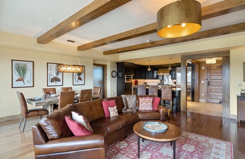 Steamboat Springs Condo | Edgemont 2605 Luxury On Mountain Condo With Ski-In/Ski-Out Access!