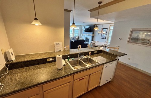 Sheboygan Condo | Edgewater Villa: 4 Bedroom, Sleeps 14!
