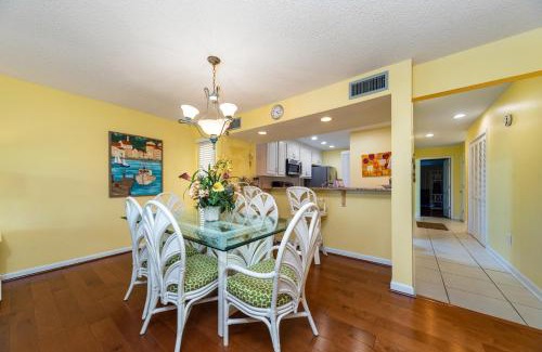 Panama City Beach House | Edgewater Villa 1916