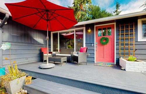 Esperance House | Edmonds Magic Garden