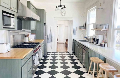 San Luis Obispo House | Edna Estate Modern Victorian, Sleeps 17, Hot Tub, by SLO Cal Stays