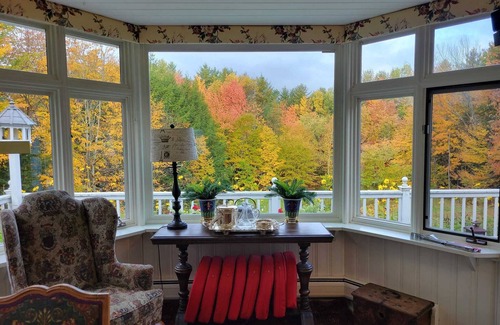 Stowe Area House | Edson Hill- 5 acres, Dogs/Views/Pond/Sledding/Pingpong and Air hockey .