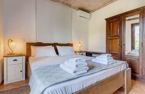 Longos House | Eftihia cottage