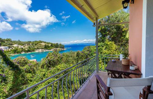 Longos House | Eftihia cottage