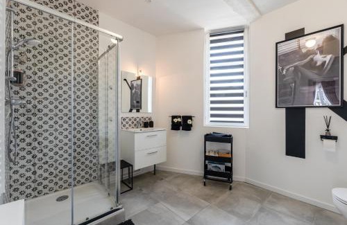 Pont-Audemer Apartment | Egée by Kleidos-Charmant Studio Centre Pont-Audemer