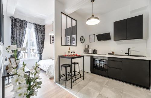 Pont-Audemer Apartment | Egée by Kleidos-Charmant Studio Centre Pont-Audemer