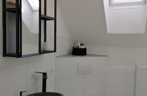 Kalenborn-Scheuern Apartment | EIFELSTERN-Schöne Ferienwohnung mit Balkon