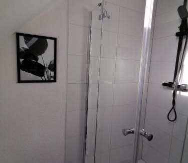 Kalenborn-Scheuern Apartment | EIFELSTERN-Schöne Ferienwohnung mit Balkon