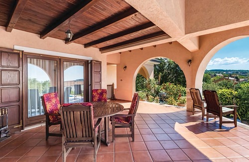 Viskovo Villa | Ein Wunderschönes Haus mit Pool und Whirlpool für 10 Personen