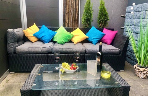 Langenfeld Apartment | Eine Kleine Wohnoase in der Langenfelder City