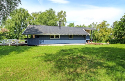 Vibæk Strand House | "Ejvi" - 700m from the sea by Interhome