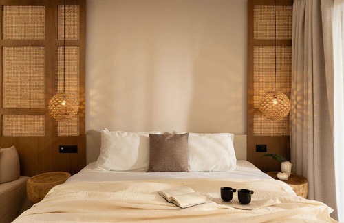 Kavos Hotel | Ekati Mare Lifestyle Resort