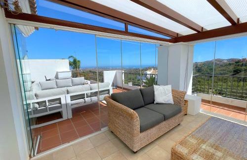 Ojen Apartment | El Bosque de La Mairena penthouse