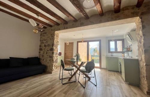 Corbera d'Ebre House | El Brollador