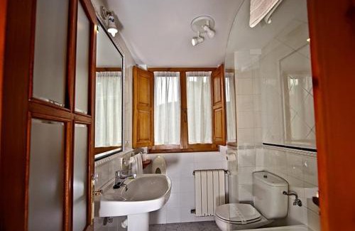 Cabrales House | El Camino Real II *