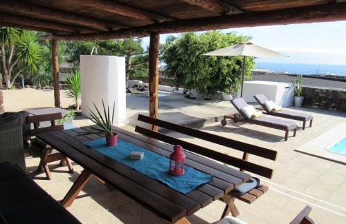 Tias Apartment | El Cercado