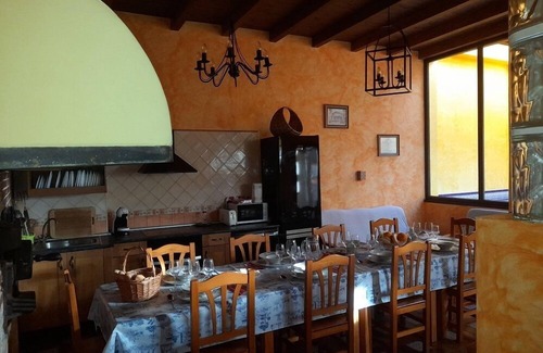 Hueva House | El Horno de Leopoldo