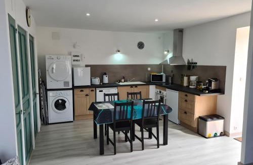 Ria-Sirach Apartment | El Pi Del Rei
