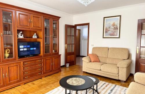Vigo Apartment | El Piso de la Abuela - Gregorio Espino 31