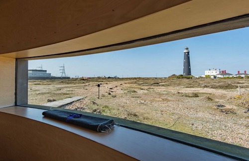 Willesborough House | El Ray by Bloom Stays - designer house on the beachfront, a great location!