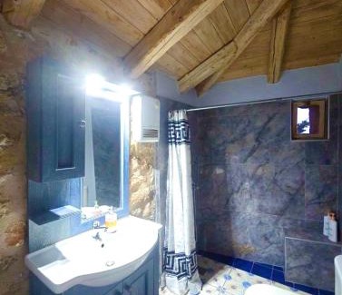 Elliniko House | Elaion Guesthouse