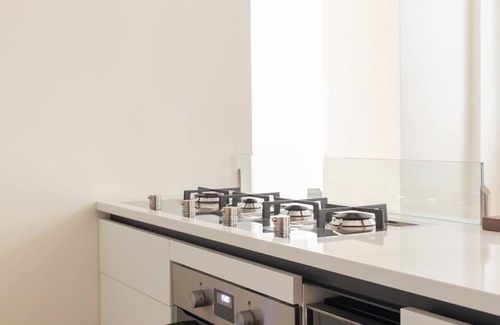 Rione V Ponte Apartment | Elegance and Charm in Splendid Via Giulia